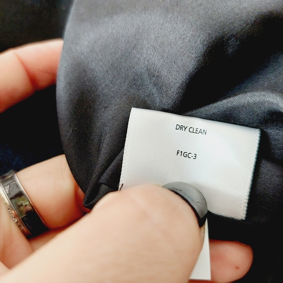 Eileen Fisher 100% Silk Georgette Crepe Asymmetrical Neck Sleeveless Dress - Picture 9 of 9